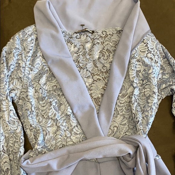 Romper - Picture 2 of 3